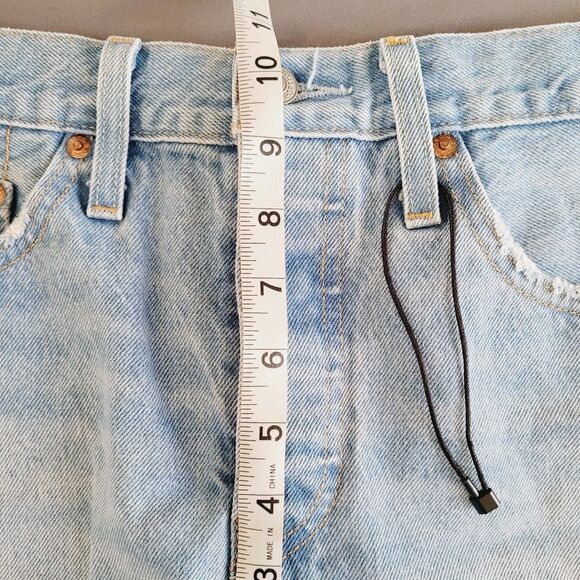 Levis 501 Cut Off Jean Shorts Size 27 Blue Distressed High Rise Button Fly Beach - Picture 6 of 8